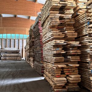 DREISCHICHTPLATTE ALTHOLZ 1-SEITIG UNTERDACHSCHALUNG RANUSS DUNKEL