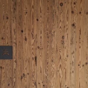 DREISCHICHTPLATTE ALTHOLZ 1-SEITIG ORIGINAL BALKEN HANDGEHACKT gebürstet